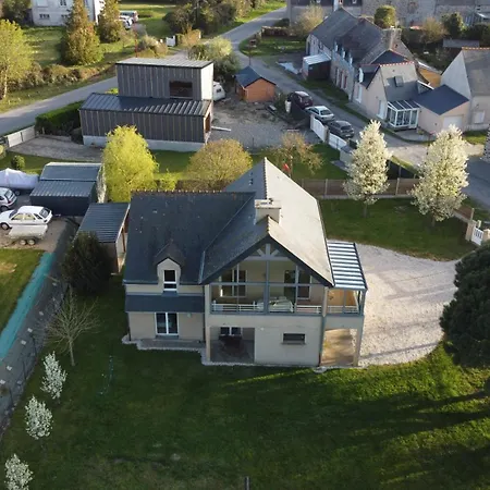 Cap Baie Malo Villa Hirel Exterior photo
